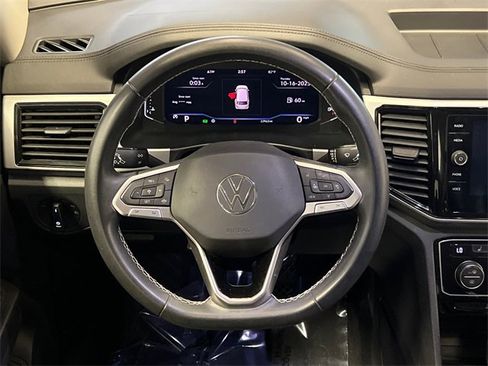 Certified 2023 Volkswagen Atlas SE image 20