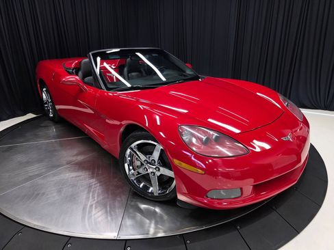 Used 2007 Chevrolet Corvette Convertible w/ Preferred Equipment Group RWD image 43