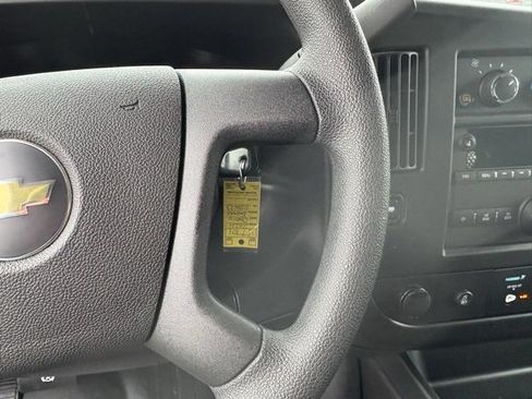 Used 2024 Chevrolet Express 2500 w/ Driver Convenience Package image 28