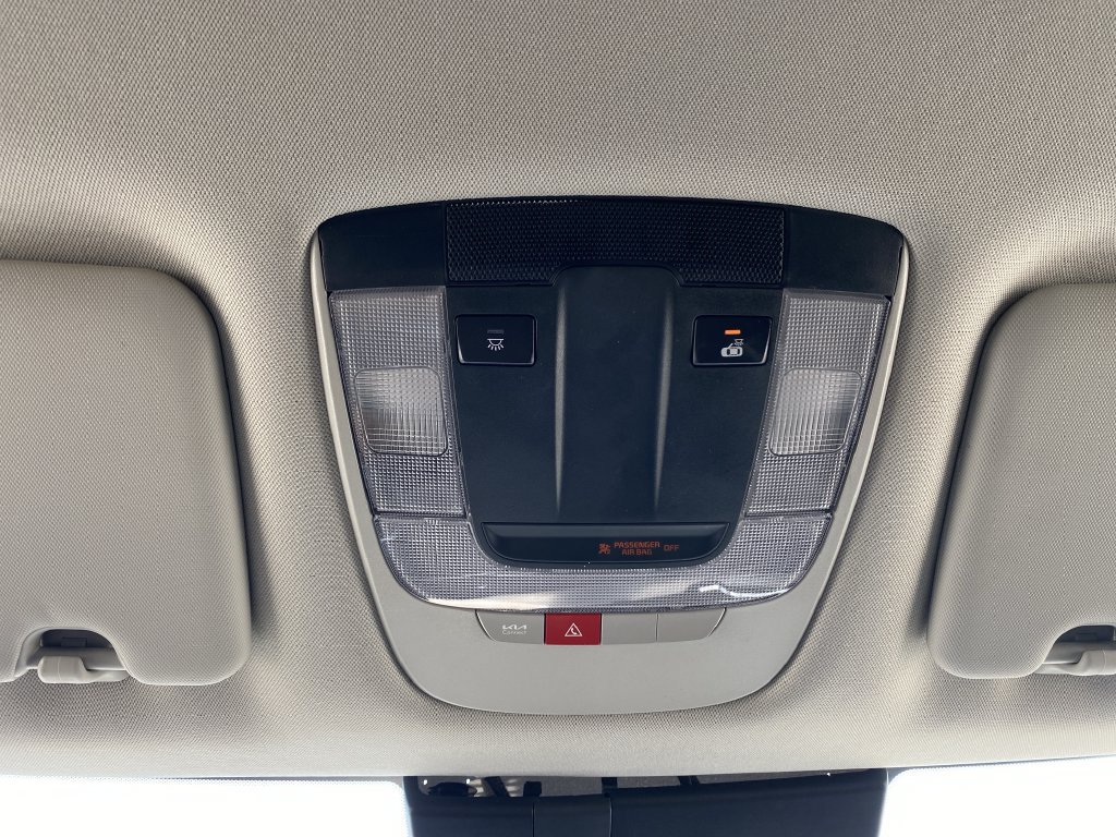 Used 2024 Kia Sportage EX FWD image 26