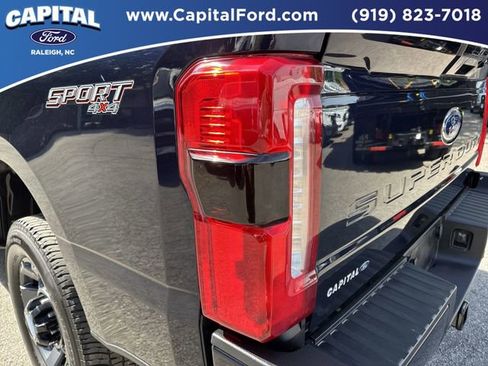 Used 2024 Ford F350 Lariat w/ Lariat Ultimate Package AWD/4WD image 17
