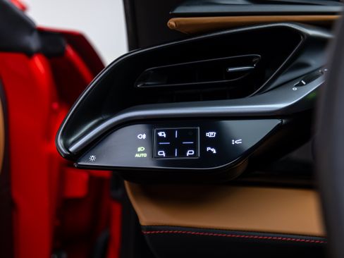 Certified 2025 Ferrari SF90 Spider AWD/4WD image 71
