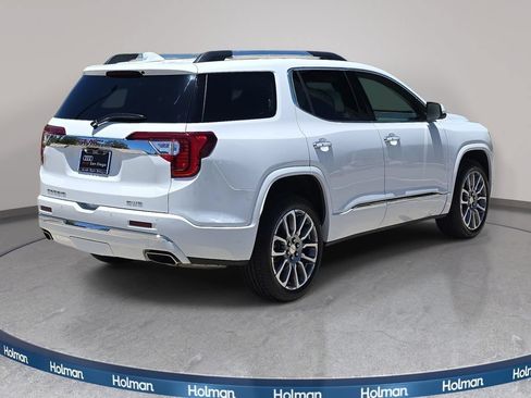 Used 2023 GMC Acadia Denali w/ Denali Ultimate Package AWD/4WD image 6