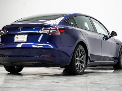 Used 2022 Tesla Model 3 Long Range AWD/4WD image 13