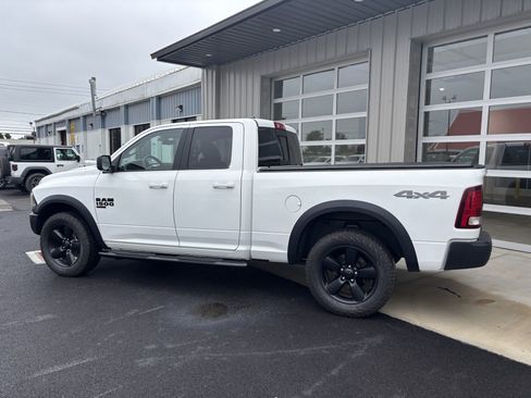 Used 2019 RAM 1500 Warlock AWD/4WD image 3