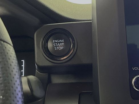 Used 2025 Toyota Tacoma SR5 RWD image 23