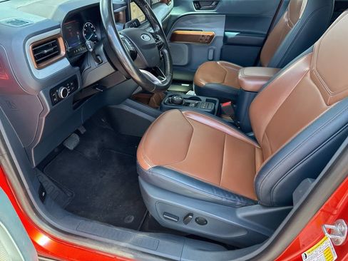 Used 2023 Ford Maverick Lariat FWD image 17