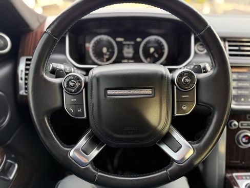 Used 2017 Land Rover Range Rover Supercharged image 16