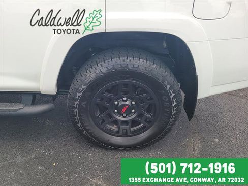 Used 2023 Toyota 4Runner SR5 Premium w/ Moonroof Package AWD/4WD image 9