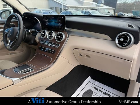 Certified 2021 Mercedes-Benz GLC 300 4MATIC image 30