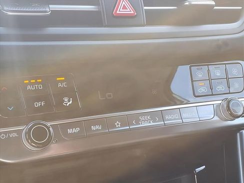 New 2026 Kia Seltos SX AWD/4WD image 10