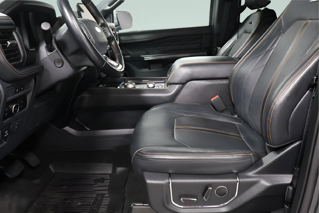 Used 2023 Ford Expedition Max Platinum AWD/4WD image 20