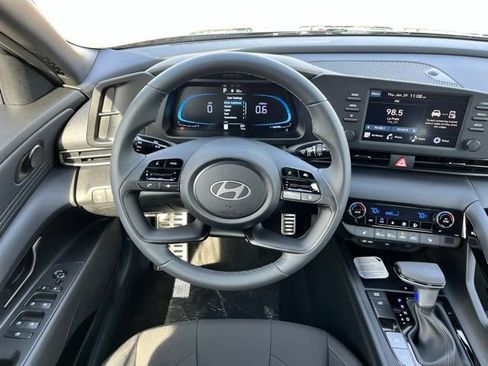 New 2026 Hyundai Elantra SEL Sport Premium FWD image 8