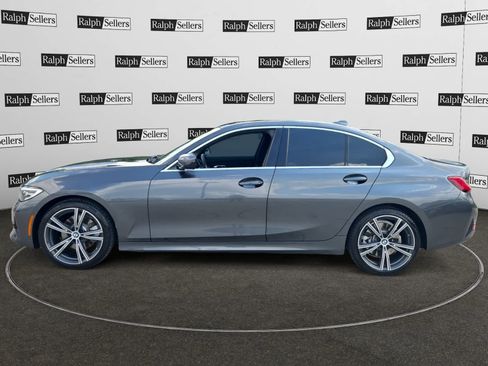 Used 2020 BMW 330i Sedan RWD image 3