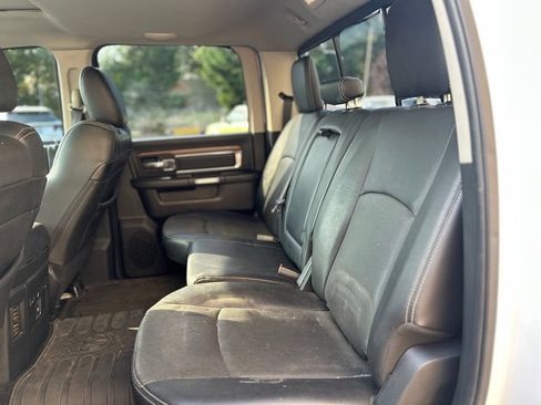Used 2016 RAM 1500 Laramie AWD/4WD image 13
