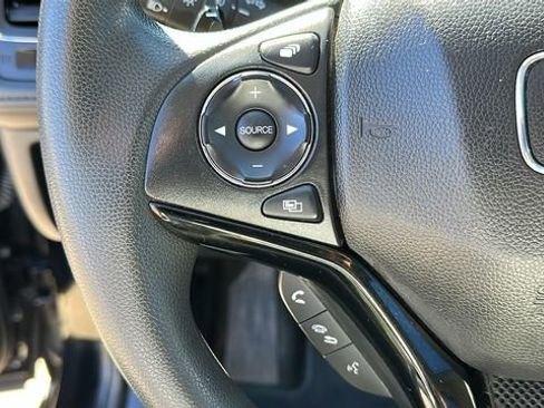 Used 2020 Honda HR-V EX image 13