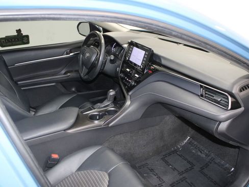 Used 2023 Toyota Camry SE image 25