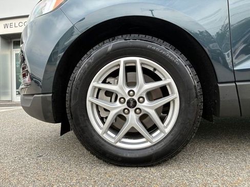 Certified 2024 Ford Edge SEL w/ Convenience Package AWD/4WD image 9