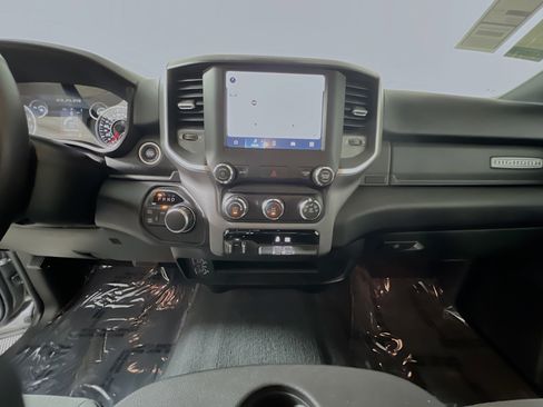 Used 2024 RAM 2500 Big Horn w/ Bed Utility Group image 25