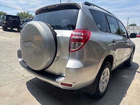 Used 2012 Toyota RAV4 4WD w/ Value Pkg image 5