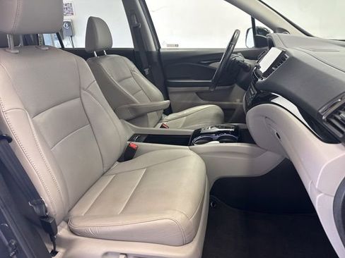 Used 2020 Honda Pilot Elite image 21