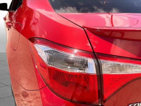 Used 2014 Toyota Corolla S FWD image 28