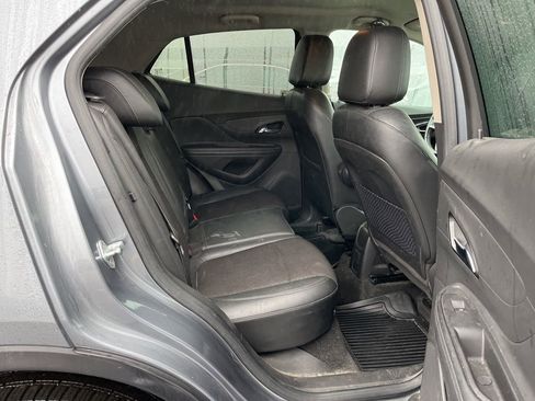 Used 2019 Buick Encore Preferred image 3