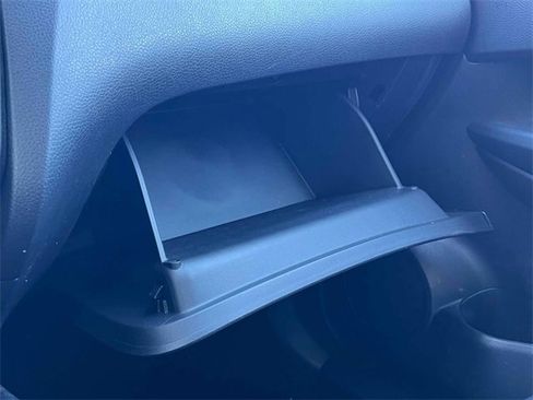 Used 2022 Nissan Rogue Sport SL image 28