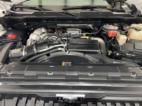 Used 2022 Chevrolet Silverado 2500 W/T w/ WT Convenience Package AWD/4WD image 23