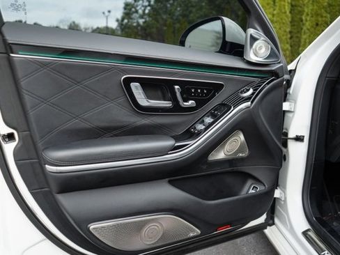 Used 2023 Mercedes-Benz Maybach S 580 4MATIC image 21