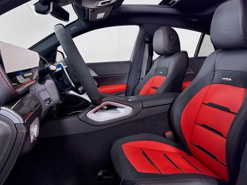 New 2026 Mercedes-Benz GLE 53 AMG 4MATIC Coupe image 16