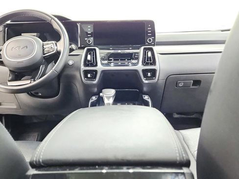 Used 2022 Kia Sorento SX image 30