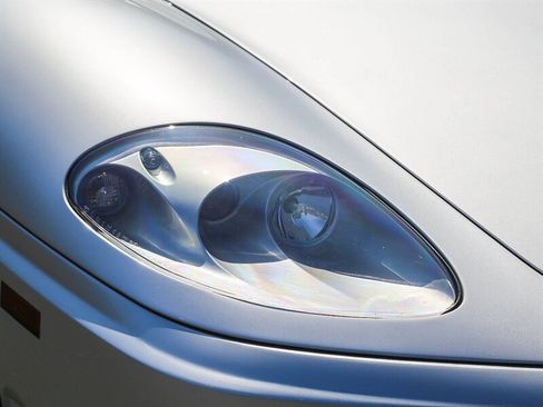 Used 2004 Ferrari 360 Spider RWD image 18