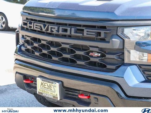 Used 2022 Chevrolet Silverado 1500 Custom Trail Boss AWD/4WD image 8
