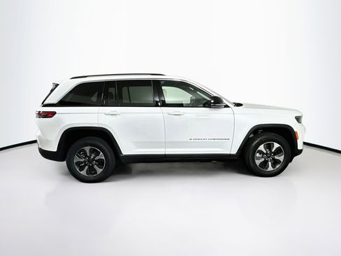Used 2022 Jeep Grand Cherokee Limited 4xe AWD/4WD image 10