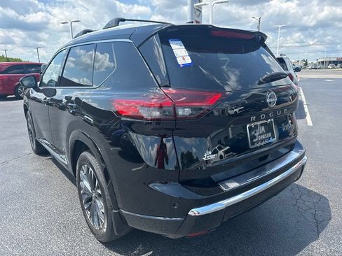 New 2026 Nissan Rogue Platinum w/ Platinum Premium Package AWD/4WD image 3