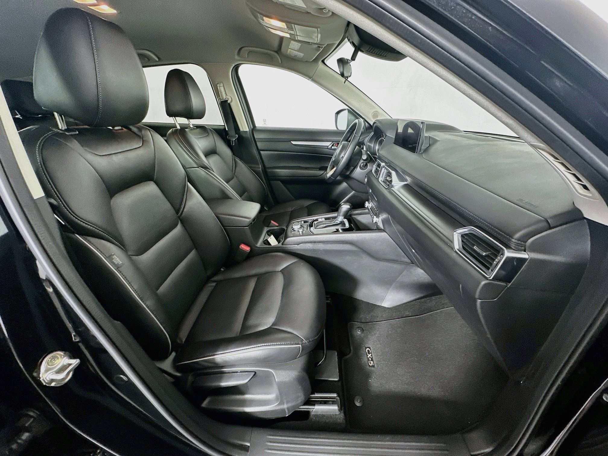 Used 2025 MAZDA CX-5 AWD 2.5 S w/ Select Package image 32