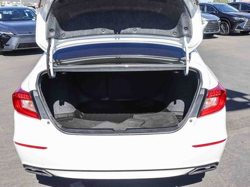 Used 2018 Honda Accord Sport image 31