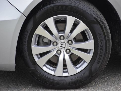 Used 2016 Honda Odyssey EX-L image 35