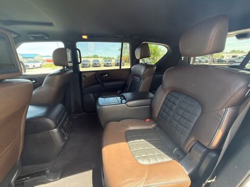 Used 2019 Nissan Armada Platinum w/ Captain's Chairs Package AWD/4WD image 15