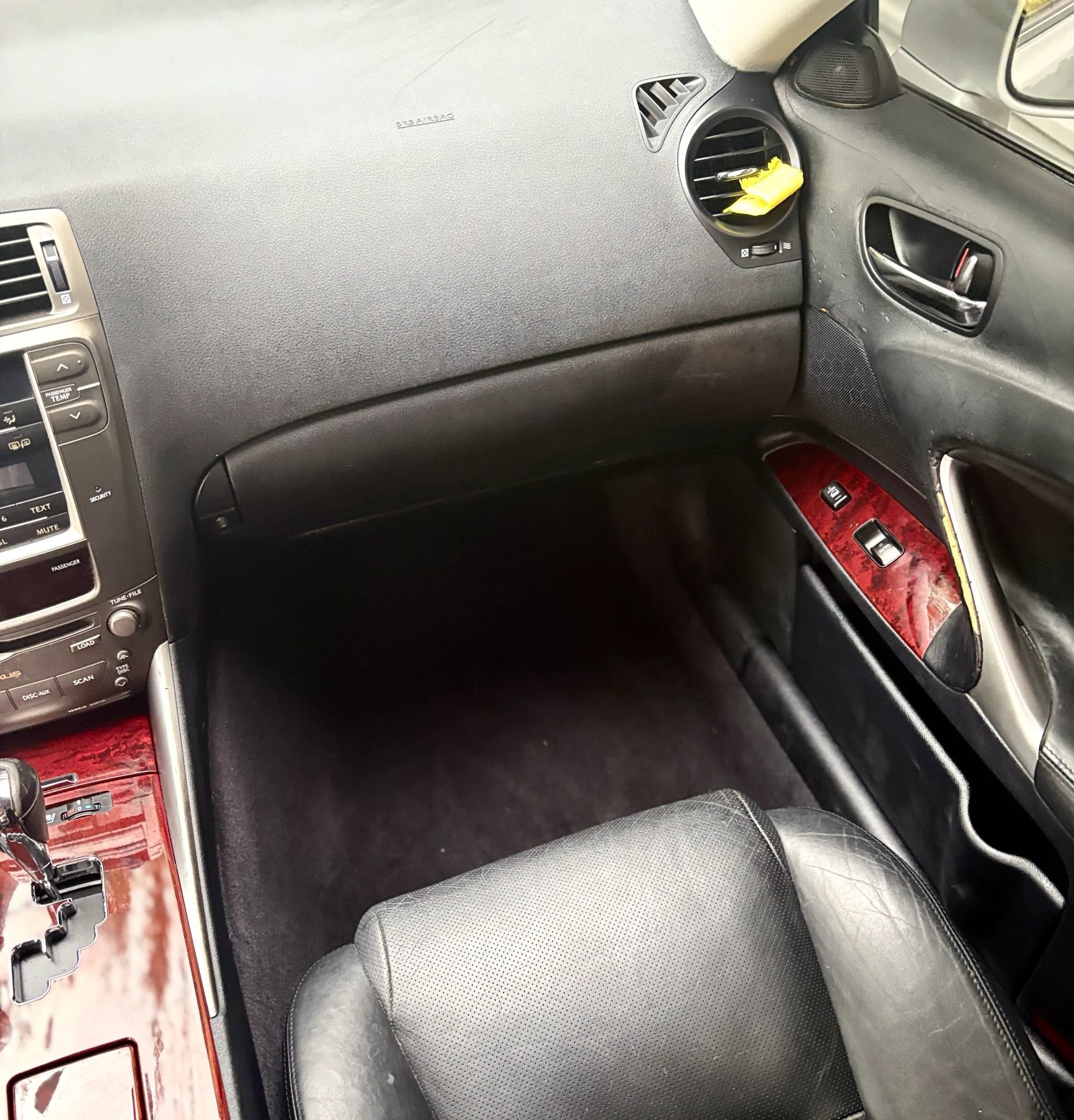 Used 2006 Lexus IS 250 AWD w/ Preferred Accessory Pkg image 9