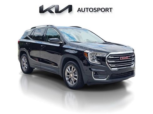 Used 2024 GMC Terrain SLT AWD/4WD image 5