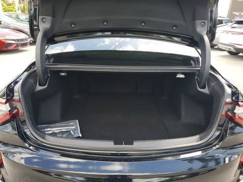 Used 2023 Acura TLX FWD image 11
