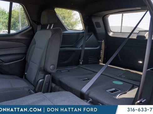 Used 2023 Chevrolet Traverse LT AWD/4WD image 21