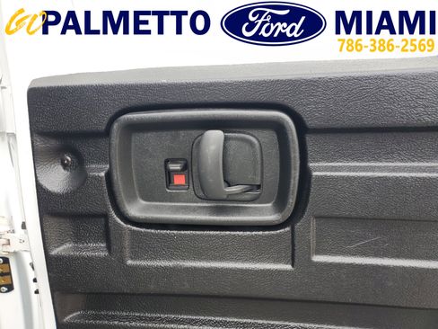 Used 2018 Chevrolet Express 2500 CARGO image 10