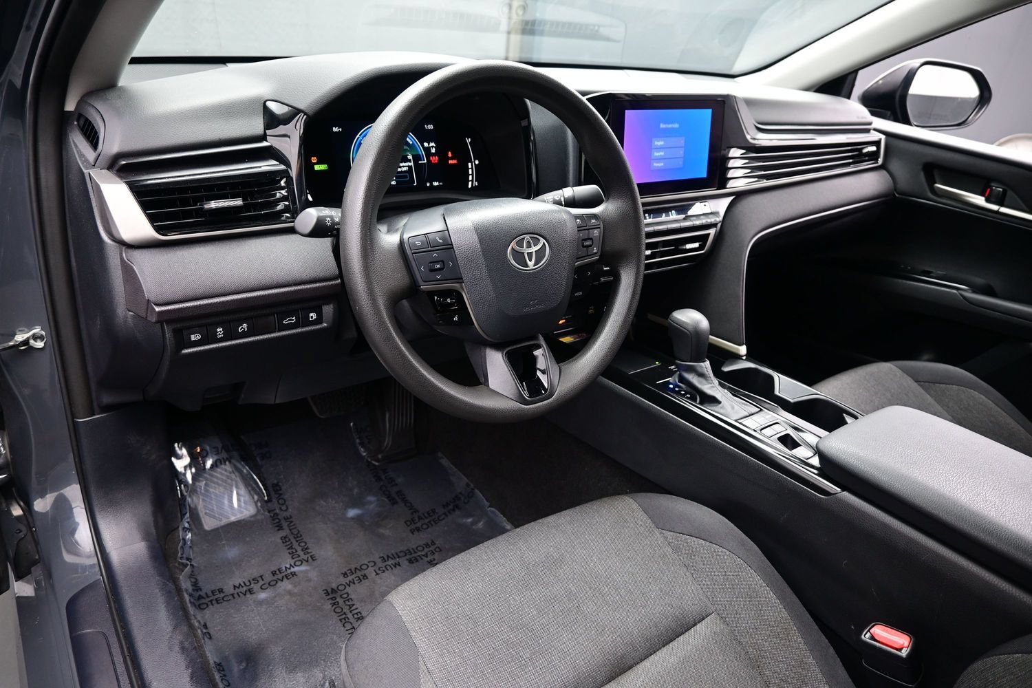 Used 2025 Toyota Camry LE FWD image 12