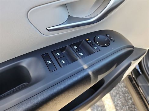 New 2025 Hyundai Tucson SEL image 16