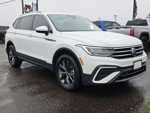 Used 2022 Volkswagen Tiguan SE image 7