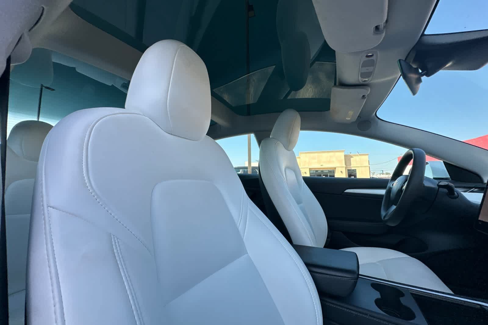 Used 2023 Tesla Model 3 Standard Range RWD image 17