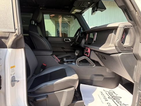 Used 2024 Ford Bronco Big Bend AWD/4WD image 12
